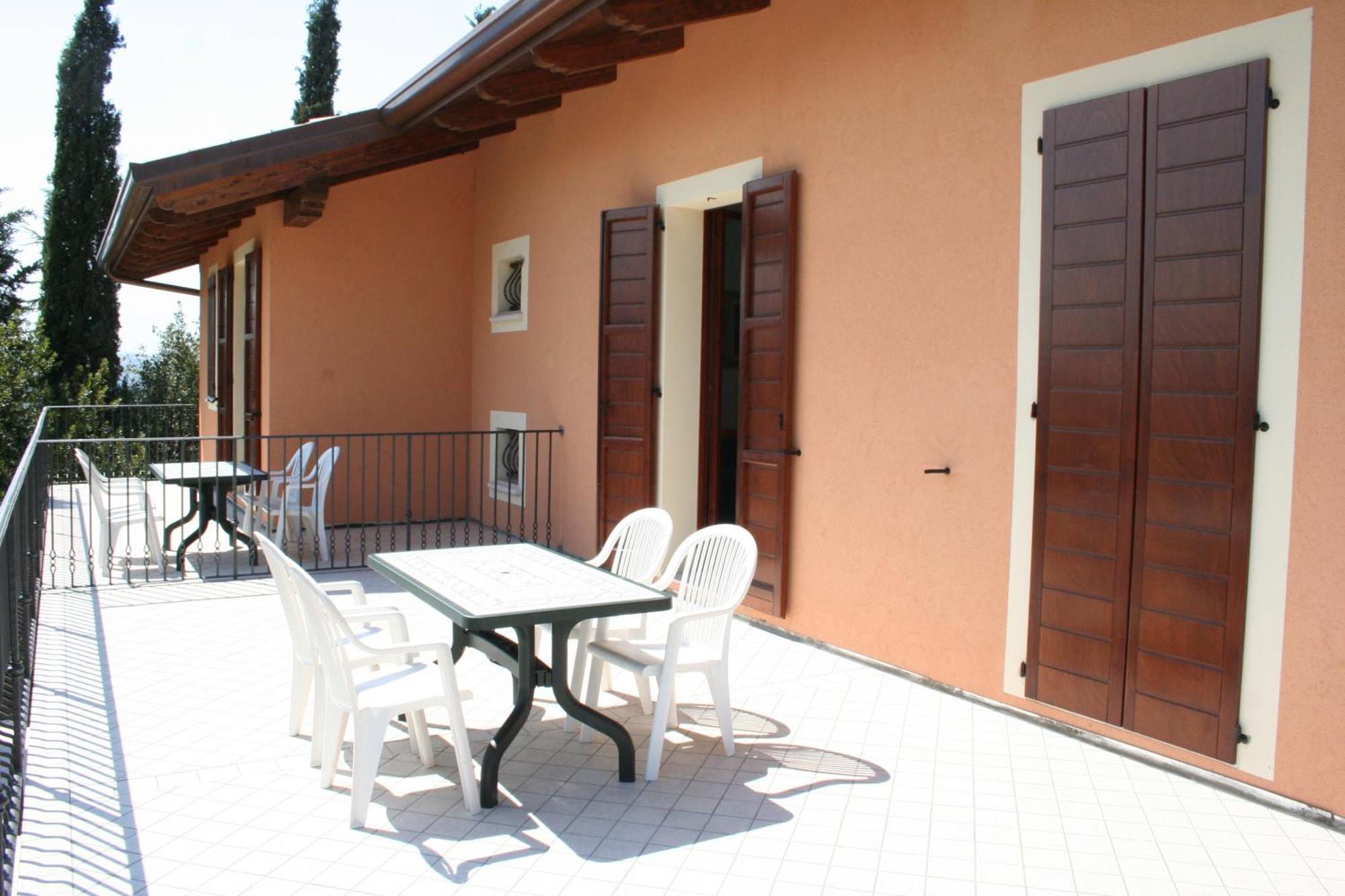 Residence Villa Degli Ulivi แบร์ตินอโร ภายนอก รูปภาพ